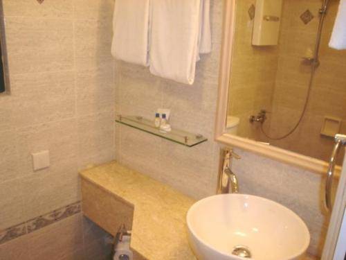 Hotel Olympic Terrace Suites Hong Kong Exterior photo